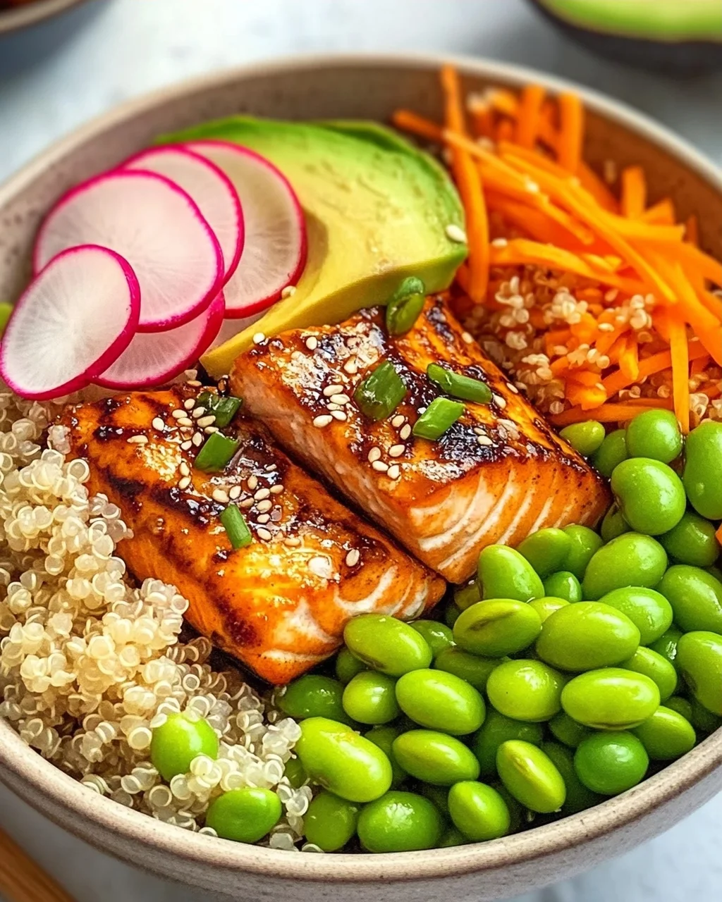 Miso Lachs Buddha Schalen für gesunde Genießer